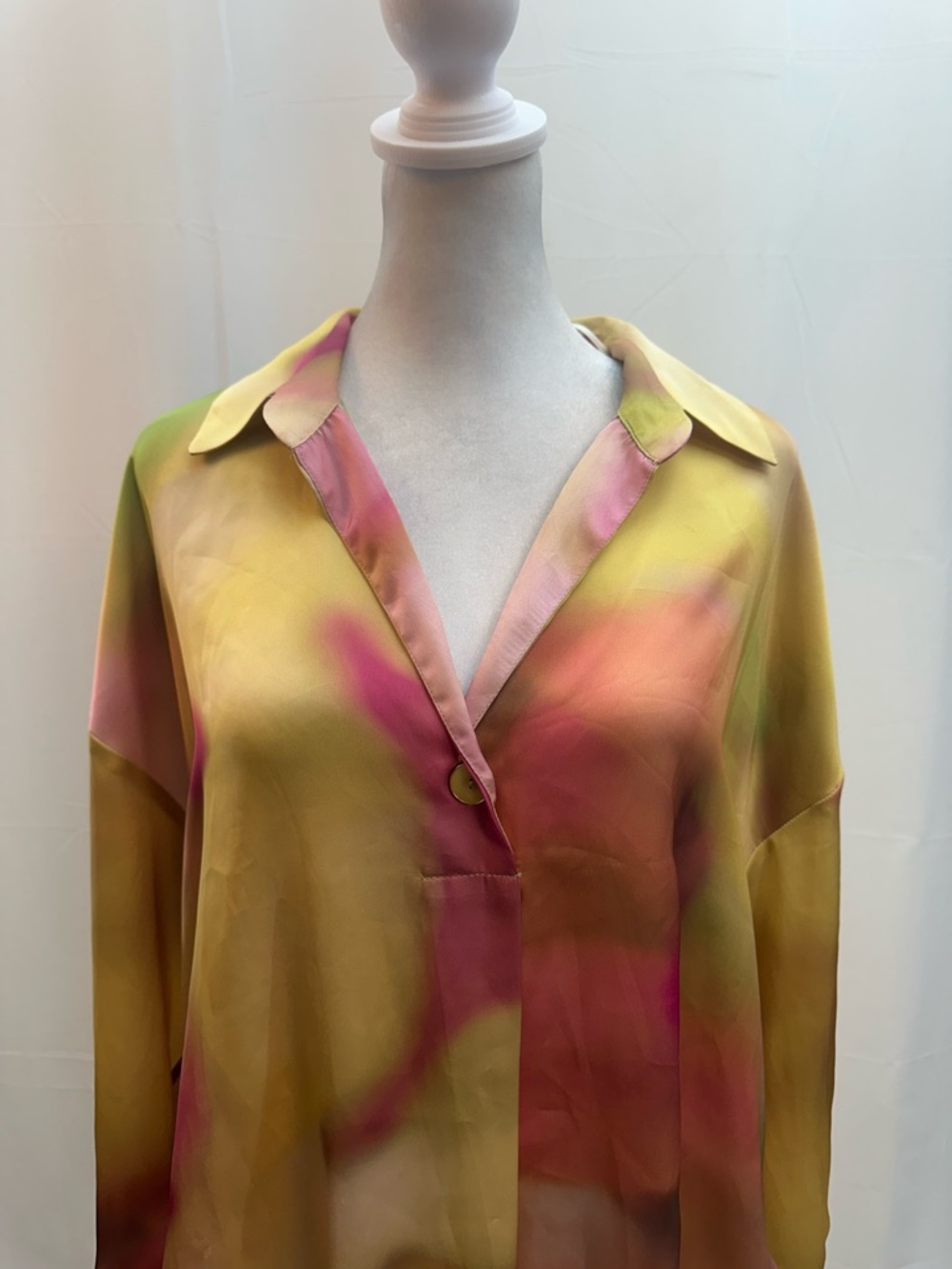 Zara Yellow Pink Green Watercolor single Button-Front Pull Over Blouse S - Picture 2 of 4